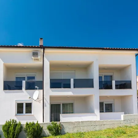 Apartments Augustinovic Baška Exterior foto