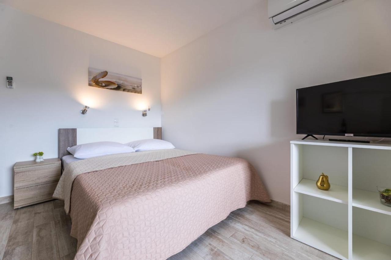 Augustinovic Apartment